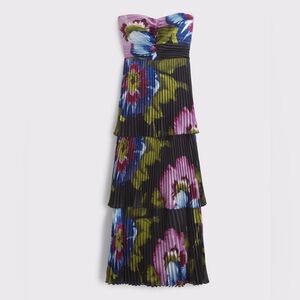 NWOT ✨ A&F Black Floral Tiered Maxi Dress
